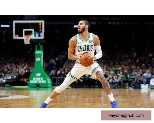 布朗复出贡献接近三双老鹰力克缺席塔图姆的凯尔特人终结连胜